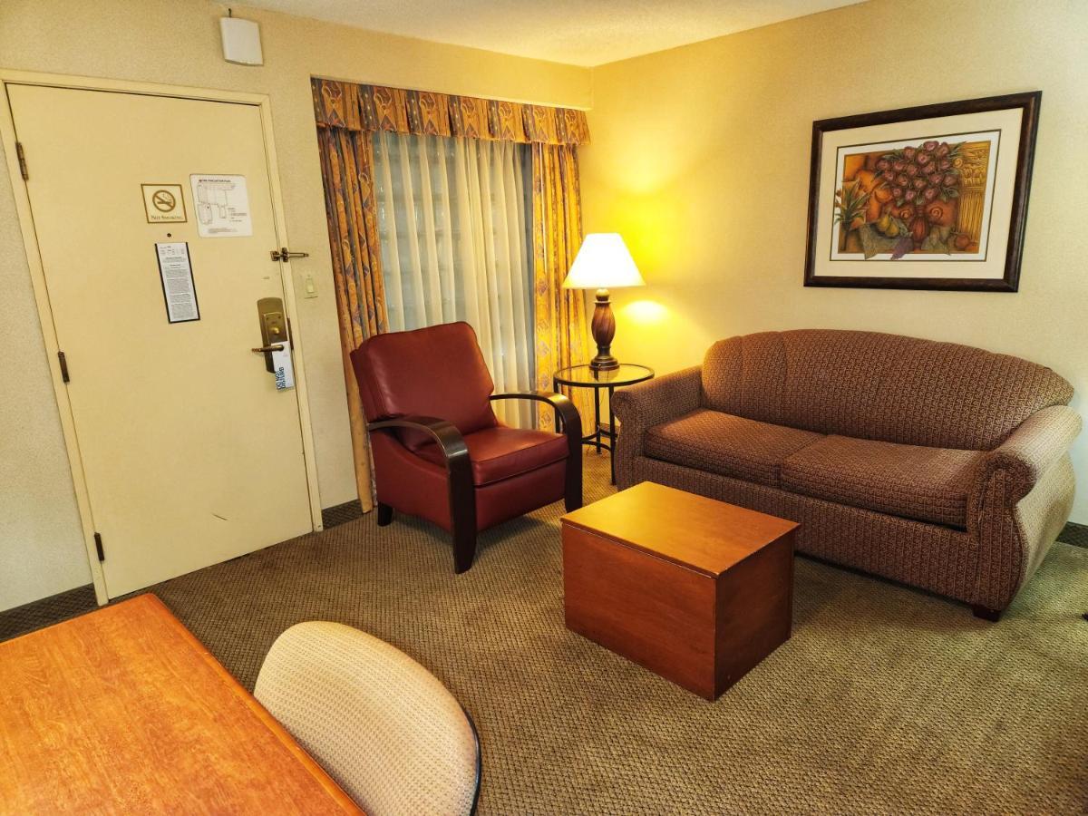 La Quinta By Wyndham Appleton College Avenue Hotell Eksteriør bilde