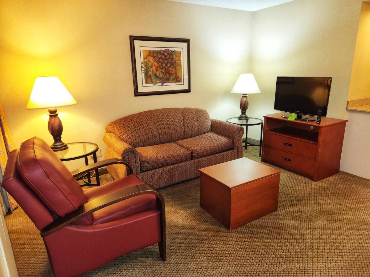 La Quinta By Wyndham Appleton College Avenue Hotell Eksteriør bilde