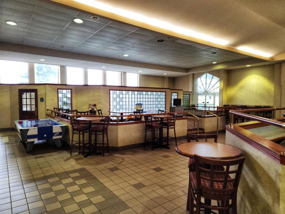 La Quinta By Wyndham Appleton College Avenue Hotell Eksteriør bilde